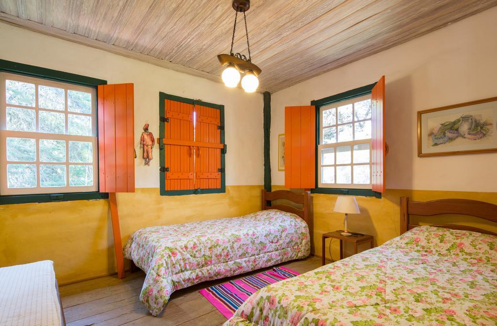 Pousada Chalés da Casa Centenária Santo Antônio do Pinhal Kültér fotó